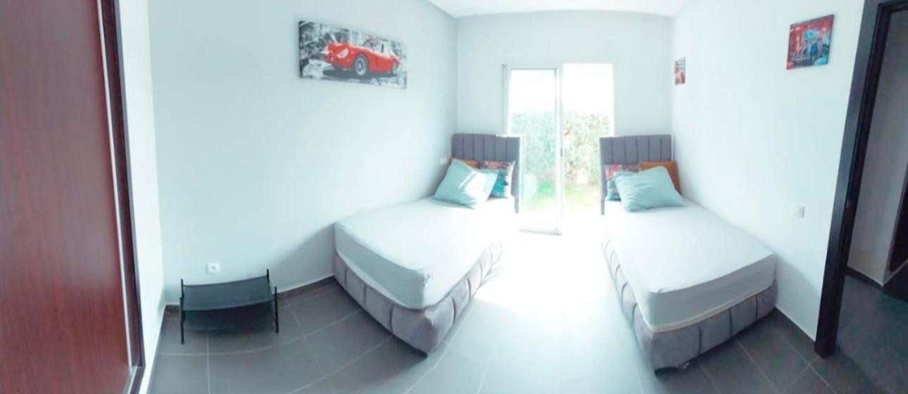 Appartement Luxueux Et Moderne A Sidi Rehal Dar Hamida Номер фото